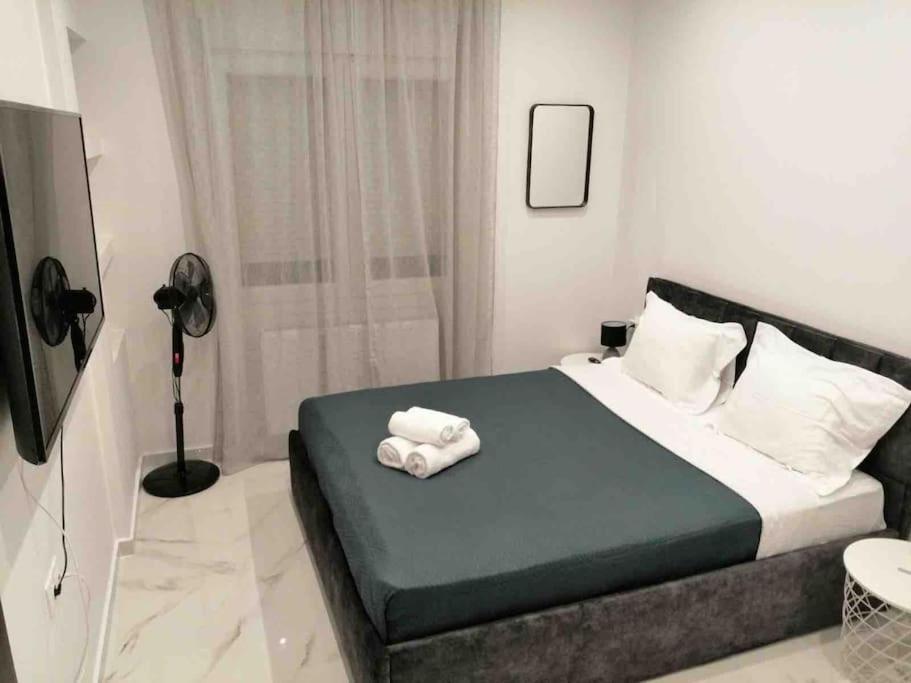 Luxurious Apartment In The Heart Of Thessaloniki Exterior photo